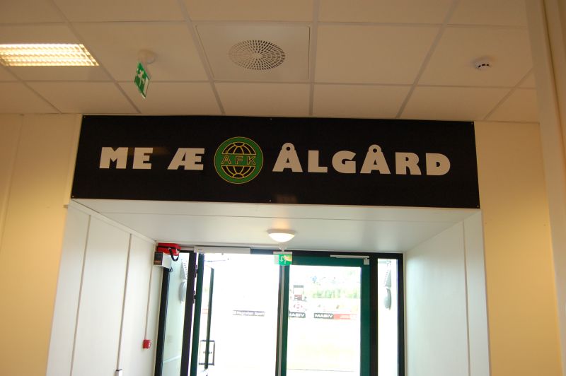 Fil:Ålgård stadion 2014 05.JPG